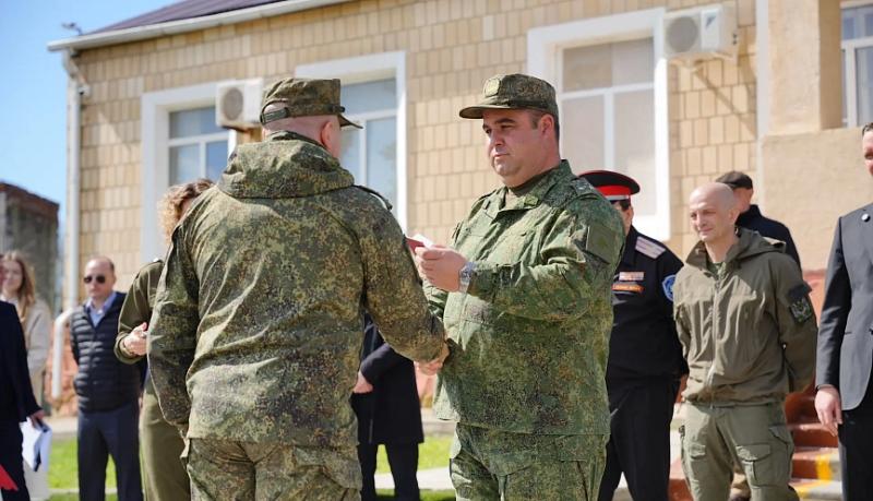 Андрей Кравченко поздравил военнослужащих и ветеранов войск ПВО с профессиональным праздником