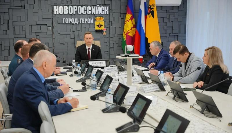 Андрей Кравченко: В связи с непогодой Новороссийске 07 апреля с 18:00 будет введен режим &laquo;Повышенная готовность&raquo;