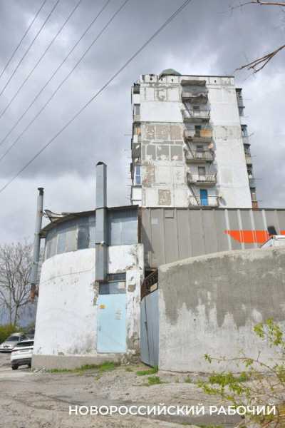 &laquo;Если бы в кранах была вода, дом бы спасли&raquo;. Жители Восточного района о пережитых атаках