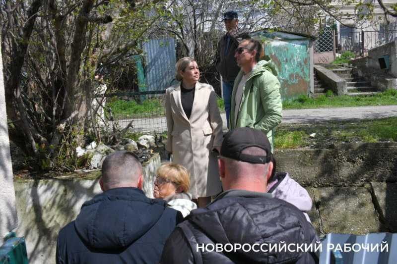 &laquo;Если бы в кранах была вода, дом бы спасли&raquo;. Жители Восточного района о пережитых атаках