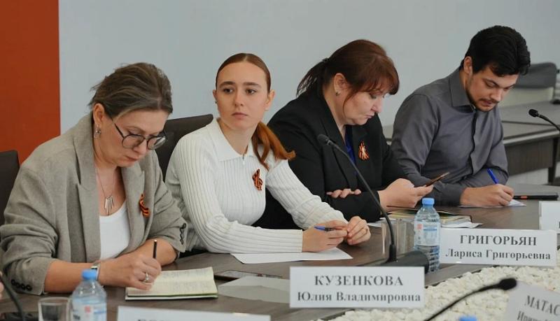 Формирование зеленой инфраструктуры Новороссийска обсудили в администрации города-героя