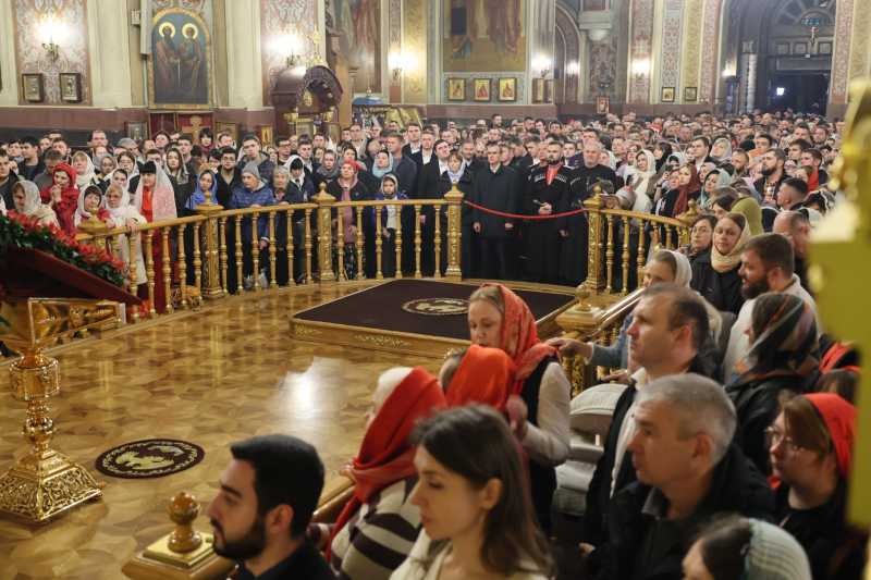 Губернатор Кубани поздравил жителей края с праздником Светлой Пасхи