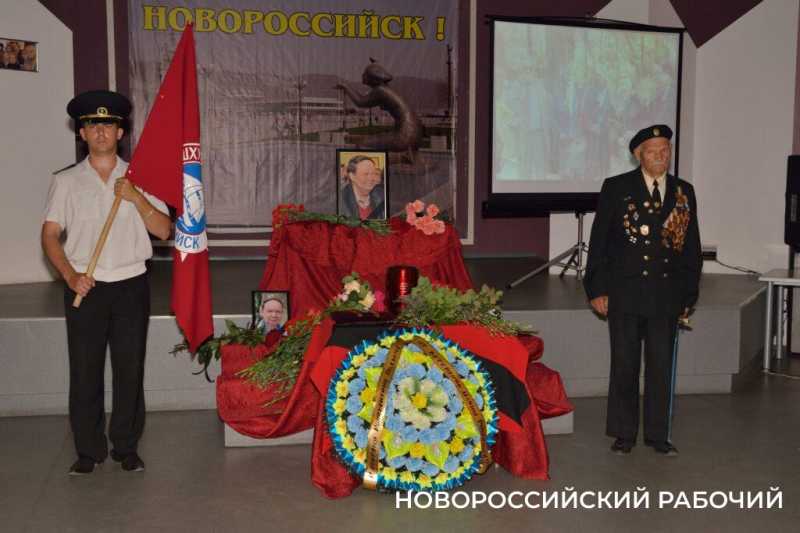 Исследователь жизни Константина Подымы открыла уникальный архив создателя легендарной «Бескозырки». Какие сенсации нас еще ждут?
