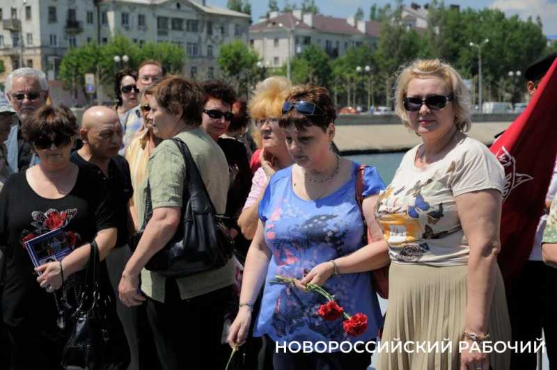 Исследователь жизни Константина Подымы открыла уникальный архив создателя легендарной «Бескозырки». Какие сенсации нас еще ждут?