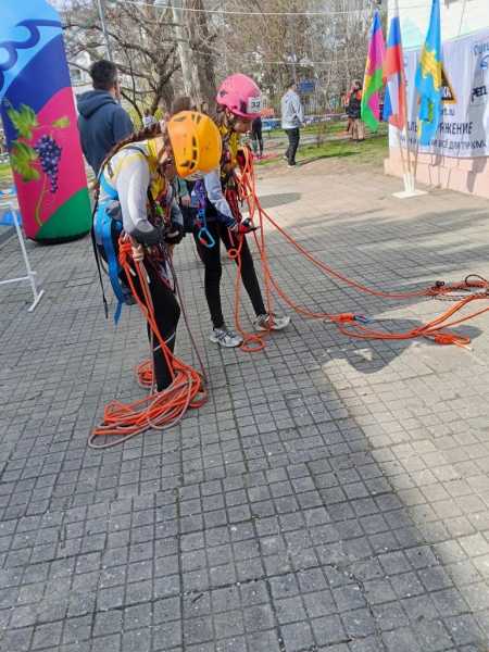 Юные спортивные туристы из Новороссийска успешно выступили на краевых &nbsp;соревнованиях