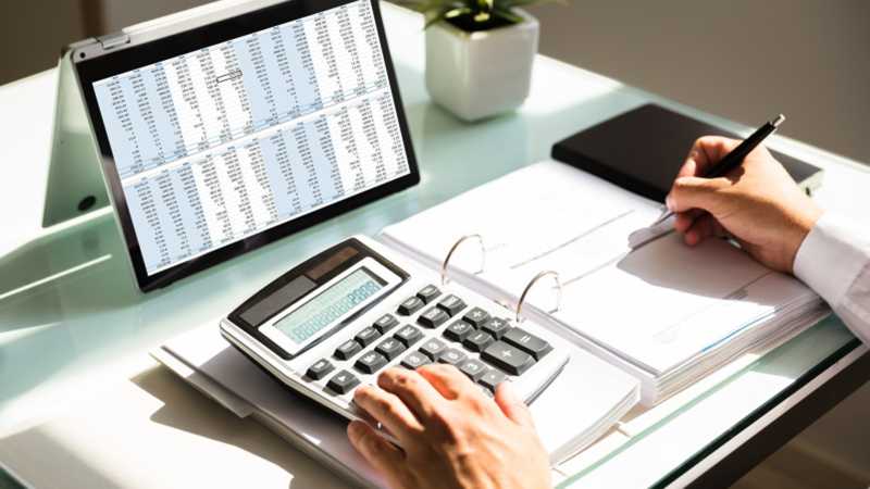 Как применяются повышающие коэффициенты при исчислении земельного налога организаций