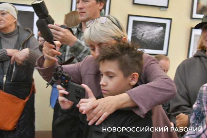 На выставке в Новороссийске показали фото, сделанные &laquo;консервной банкой&raquo;