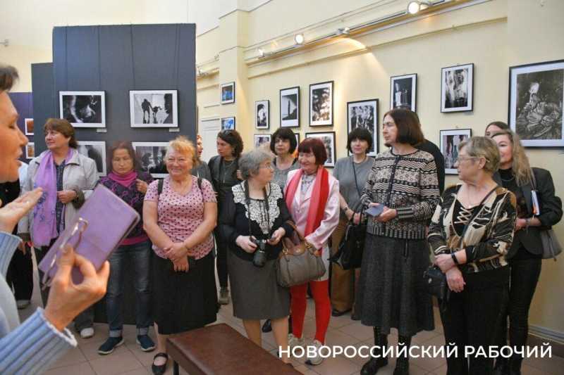 На выставке в Новороссийске показали фото, сделанные &laquo;консервной банкой&raquo;