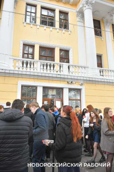 Новороссийские девятиклассники сдали пробник по математике