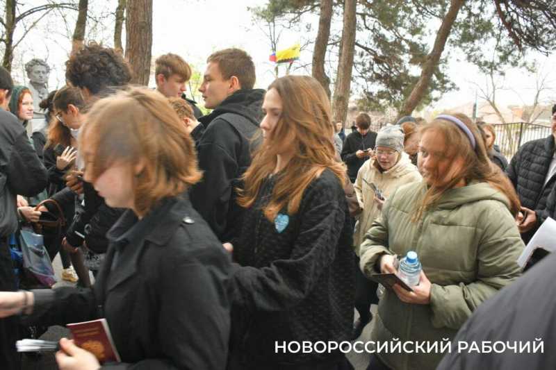 Новороссийские девятиклассники сдали пробник по математике