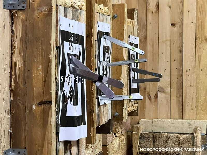 Новороссийские спортсмены принесли Кубани золото соревнований по метанию ножа