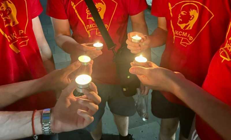 Новороссийский комсомолец &ndash; о Ленине и о себе