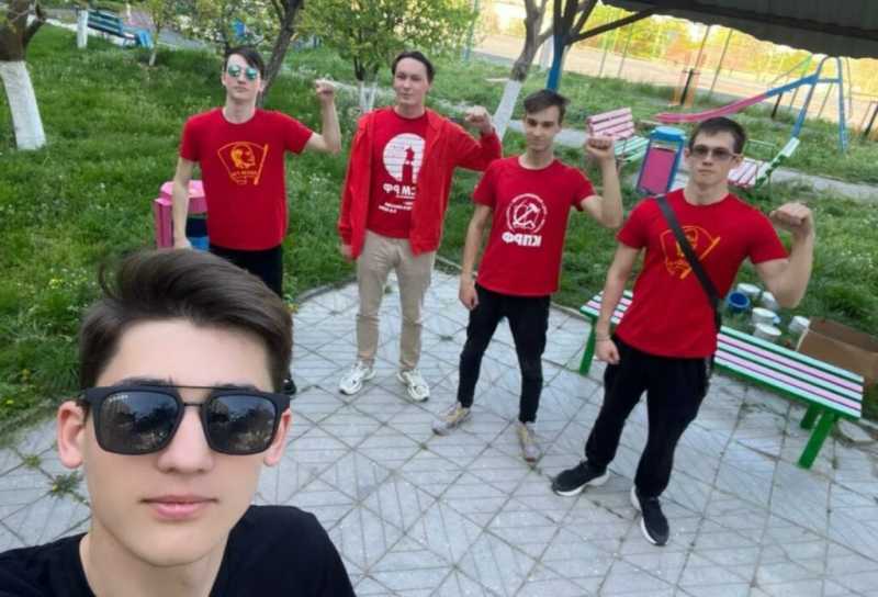 Новороссийский комсомолец &ndash; о Ленине и о себе