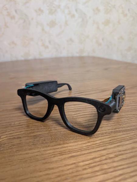 Подросток из Новороссийска разработал умные очки для слабовидящих