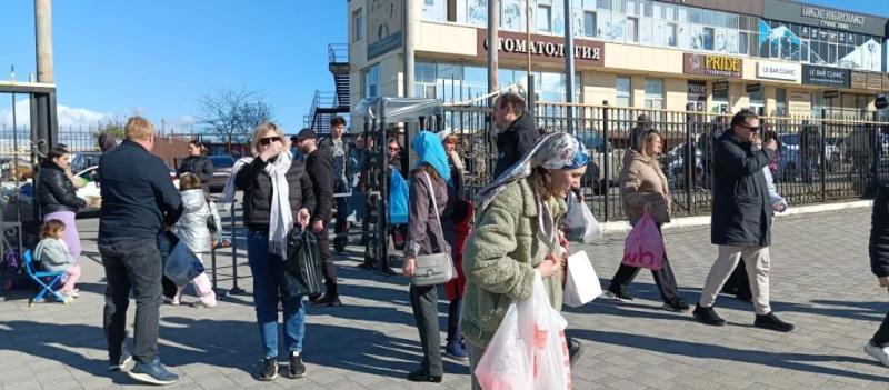 Православные новороссийцы отмечают праздник Светлой Пасхи