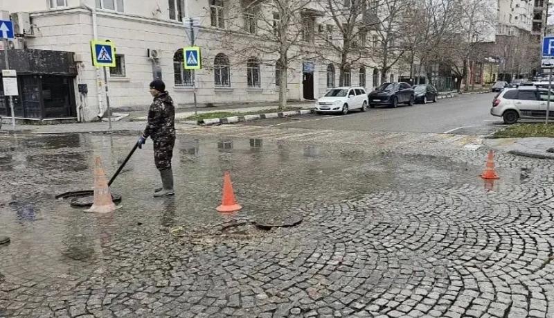 Реализацию проекта по развитию, реконструкции и модернизации объектов водоснабжения и водоотведения обсудили в администрации Новороссийска