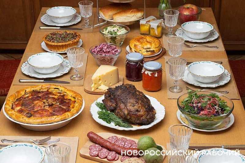 Ряженка с корочкой, виноградные улитки, кисель из &laquo;каберне&raquo; &mdash; чем питались в прошлом веке жители Новороссийска