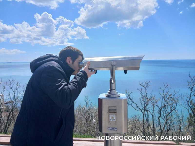 Транзитом через Новороссийск едут на Черноморское побережье весенние туристы