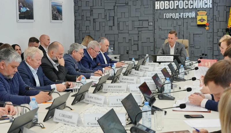 В администрации Новороссийска обсудили ход реализации программы &laquo;Большая вода&raquo;