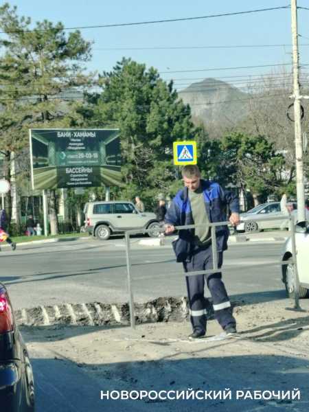 В Новороссийске идет ремонт больших и не очень больших ям на основных магистралях