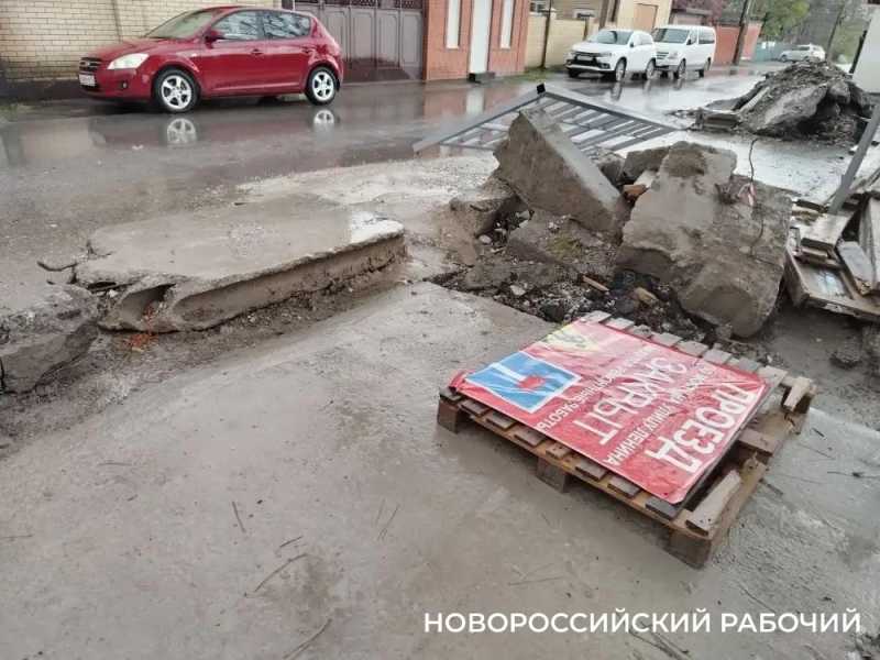 В Новороссийске мостик на Мичурина откроют в двадцатых числах апреля