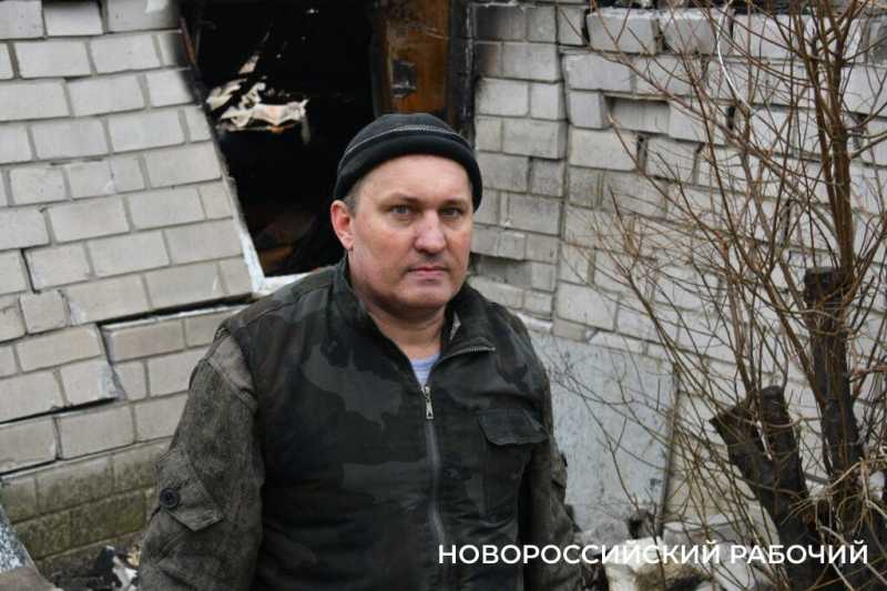 В Новороссийске пострадавшие от атаки ВСУ живут у соседей и восстанавливают свои дома