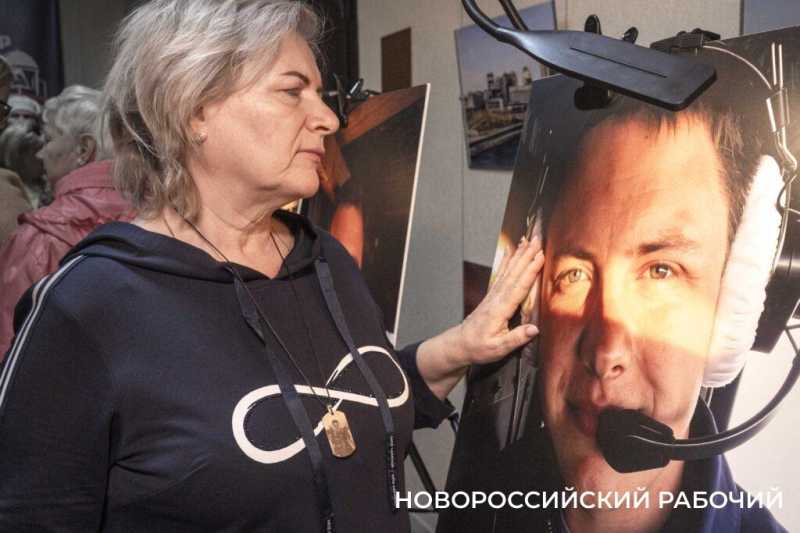 В Новороссийске прошла необычная фотовыставка &laquo;Свет души моей&raquo;