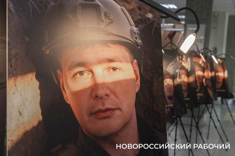 В Новороссийске прошла необычная фотовыставка &laquo;Свет души моей&raquo;