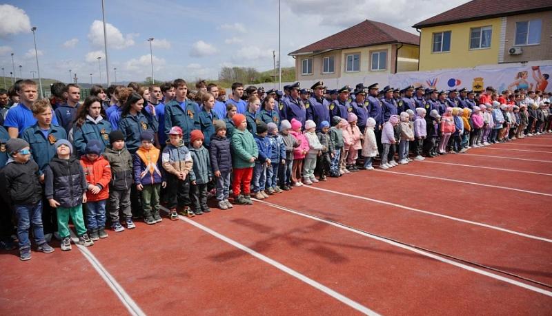 В Новороссийске прошли краевые соревнования по пожарному силовому многоборью &laquo;Кубок Победы&raquo;