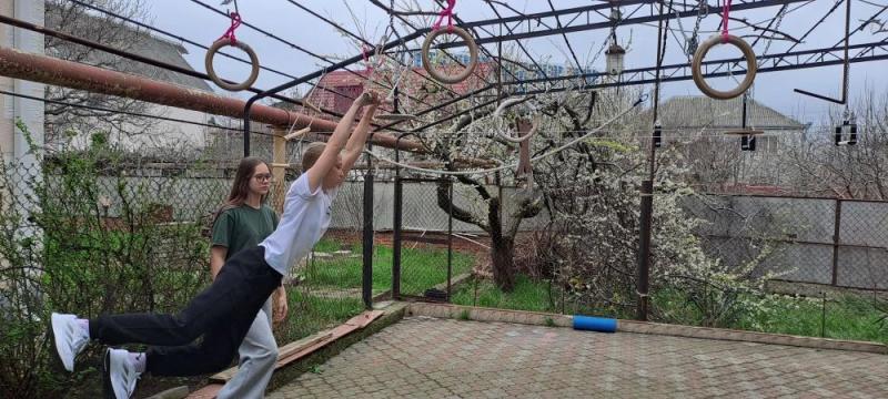 В Новороссийске родился свой ниндзя! Болеем за 14-летнюю Верону-участницу экстрим-шоу на СТС