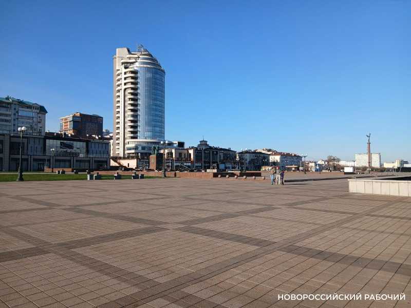 В Новороссийске утром отменили угрозу БПЛА