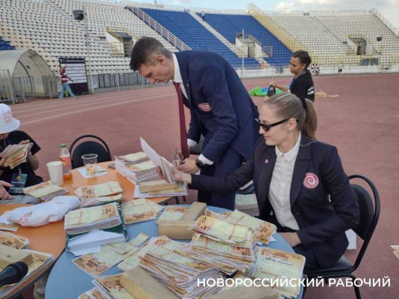 В Новороссийске за вопросы для &laquo;Что? Где? Когда?&raquo; заплатят 100 тысяч рублей