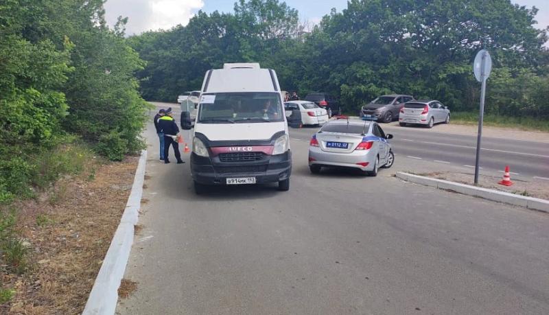 В поминальные дни &ndash; 19, 20 и 21 апреля &ndash; жители и гости Новороссийска для посещения городских кладбищ смогут воспользоваться общественным транспортом