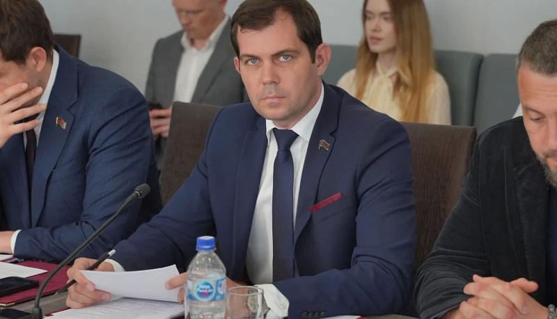 Депутаты городской Думы Новороссийска расширили список получателей единовременной выплаты для участников СВО