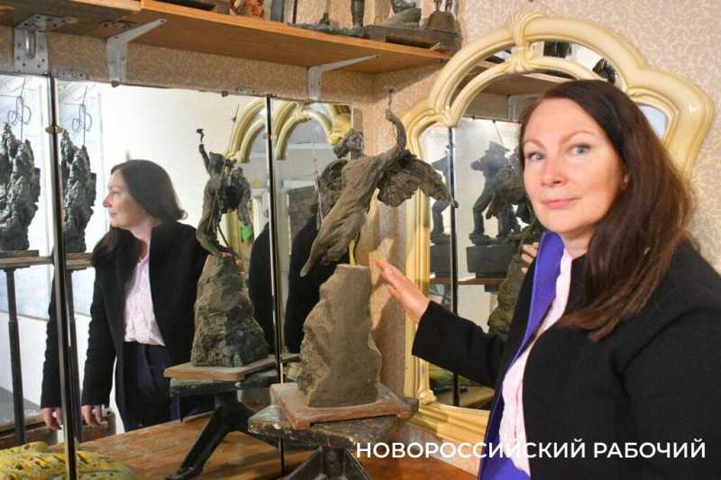 Скульптор из Новороссийска о создании &laquo;Белой невесты&raquo; &mdash; символа Геленджика и поисках &laquo;нужного плеча&raquo;