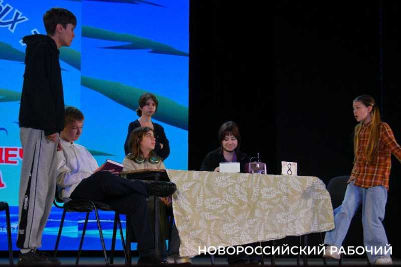 В Новороссийске школьные театры взращивают будущих звезд сцены