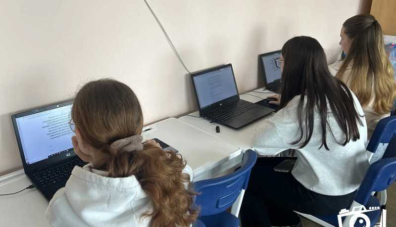В Новороссийском социально-педагогическом колледже завершилось обучение студентов по программе «Вожатый»