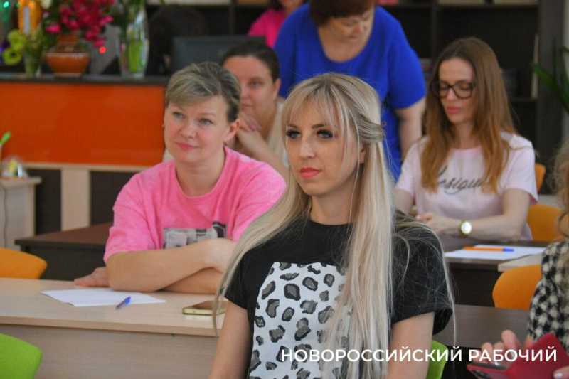387 заявок со всей страны! В Новороссийске проходит литературный фестиваль имени Павла Когана