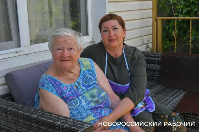 8 июня &mdash; День соцработника. &laquo;Я в стариках вижу  детей, которые нуждаются в помощи. Им многое прощается&raquo;