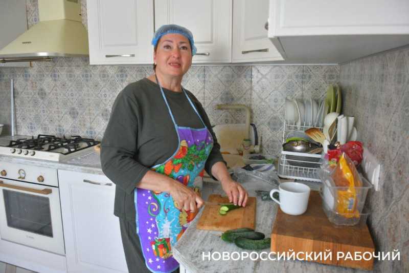 8 июня &mdash; День соцработника. &laquo;Я в стариках вижу  детей, которые нуждаются в помощи. Им многое прощается&raquo;
