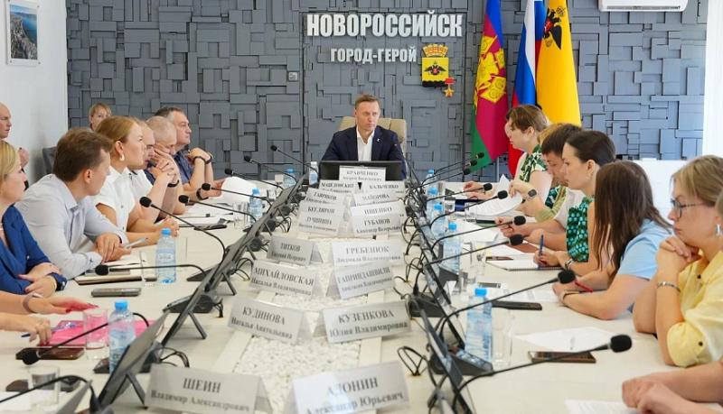 Час контроля: глава Новороссийска потребовал от своей команды работать с предельной точностью и согласно утвержденным дорожным картам