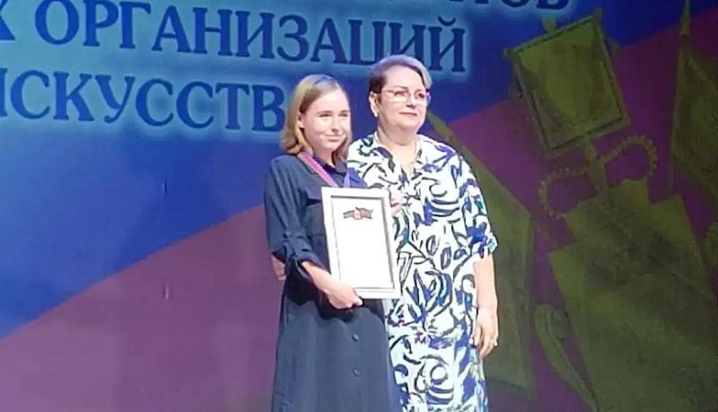 Юная художница из Новороссийска Марьяна Маменова стала лауреатом премии администрации Краснодарского края в области культуры и искусства