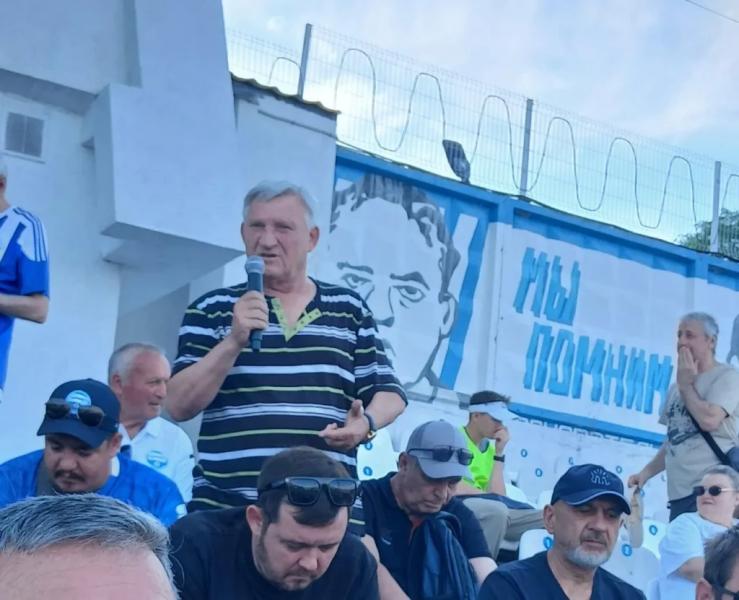 Константин Гордиюк: &laquo;Речь о закрытии в Новороссийске футбольного клуба &laquo;Черноморец&raquo; не идет