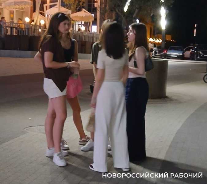 Молодые жители Новороссийска выбирают место встречи у &laquo;Бочки&raquo;