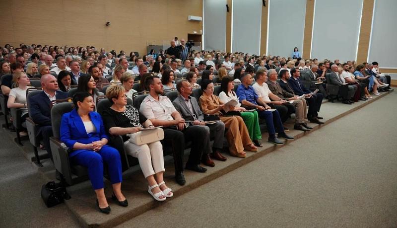 Состоялись публичные слушания об исполнении бюджета Новороссийска за 2025 год