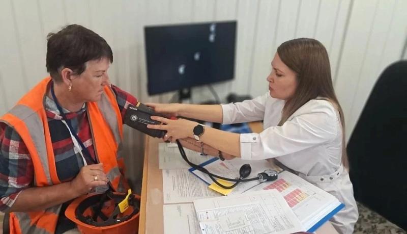 Сотрудники поликлиники НКЦ ФМБА провели выездной День здоровья на Новороссийском судоремонтном заводе