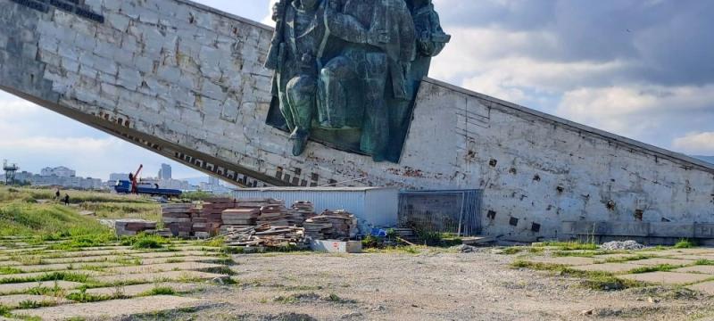 Туристы возмутились заброшенной Малой Землей в Новороссийске