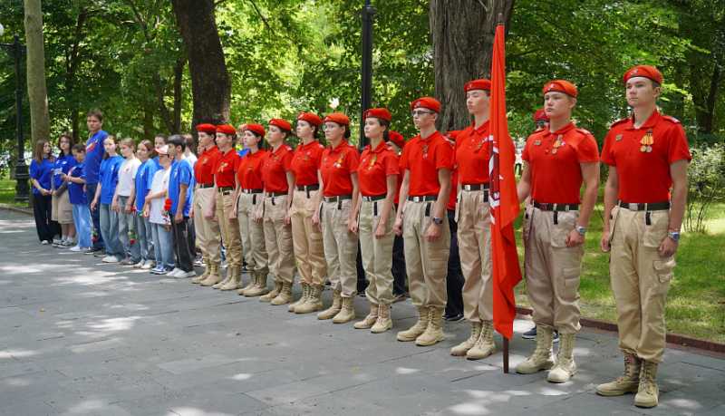 В городе-герое Новороссийске состоялась церемония передачи частицы Вечного огня в рамках Всероссийской акции &laquo;Путь Победы&raquo;