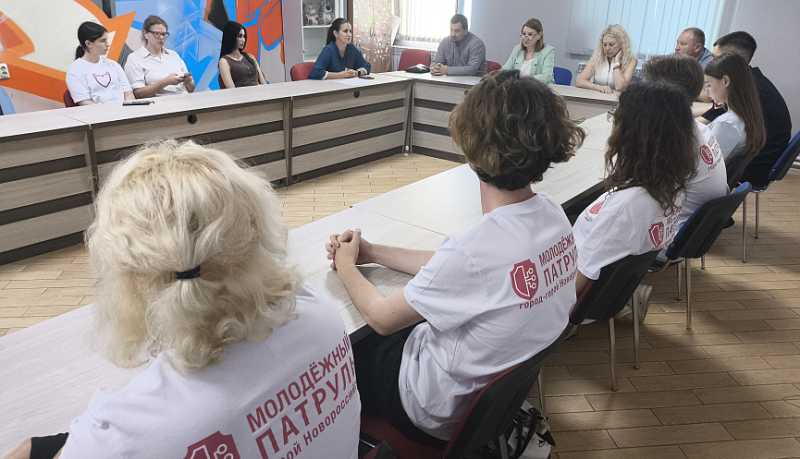 В Новороссийске полицейские и общественники провели круглый стол в рамках общероссийской антинаркотической акции «Время НЕзависимых»