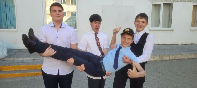Выпускной-2026 для зумера. Меняем традиции и экономим